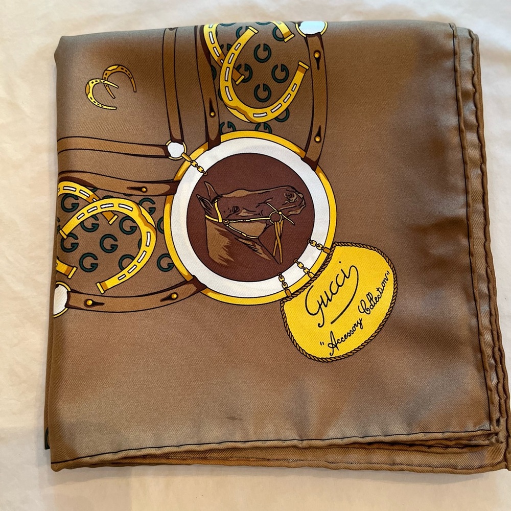 Gucci silk scarf